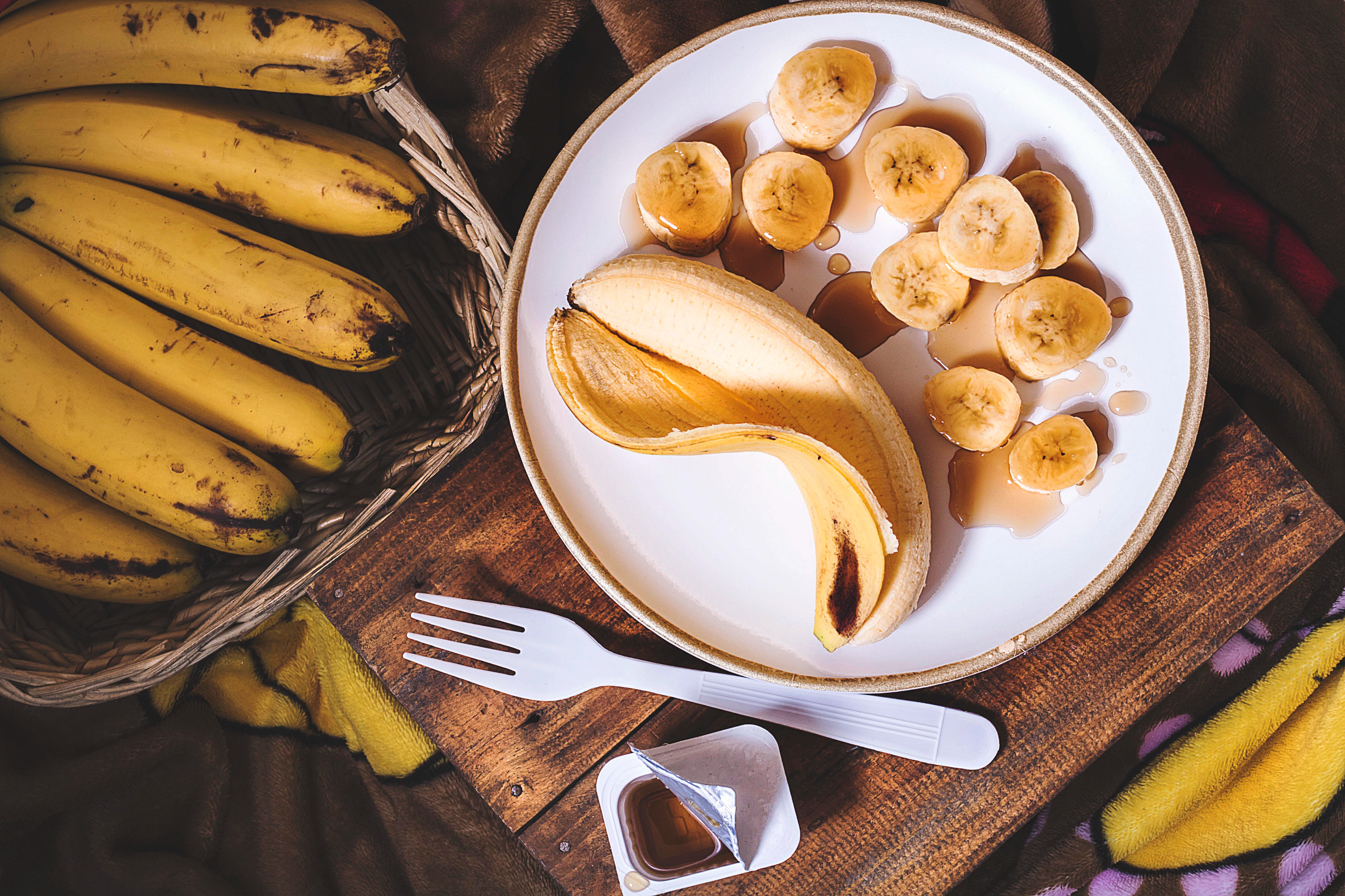 Plate of bananas